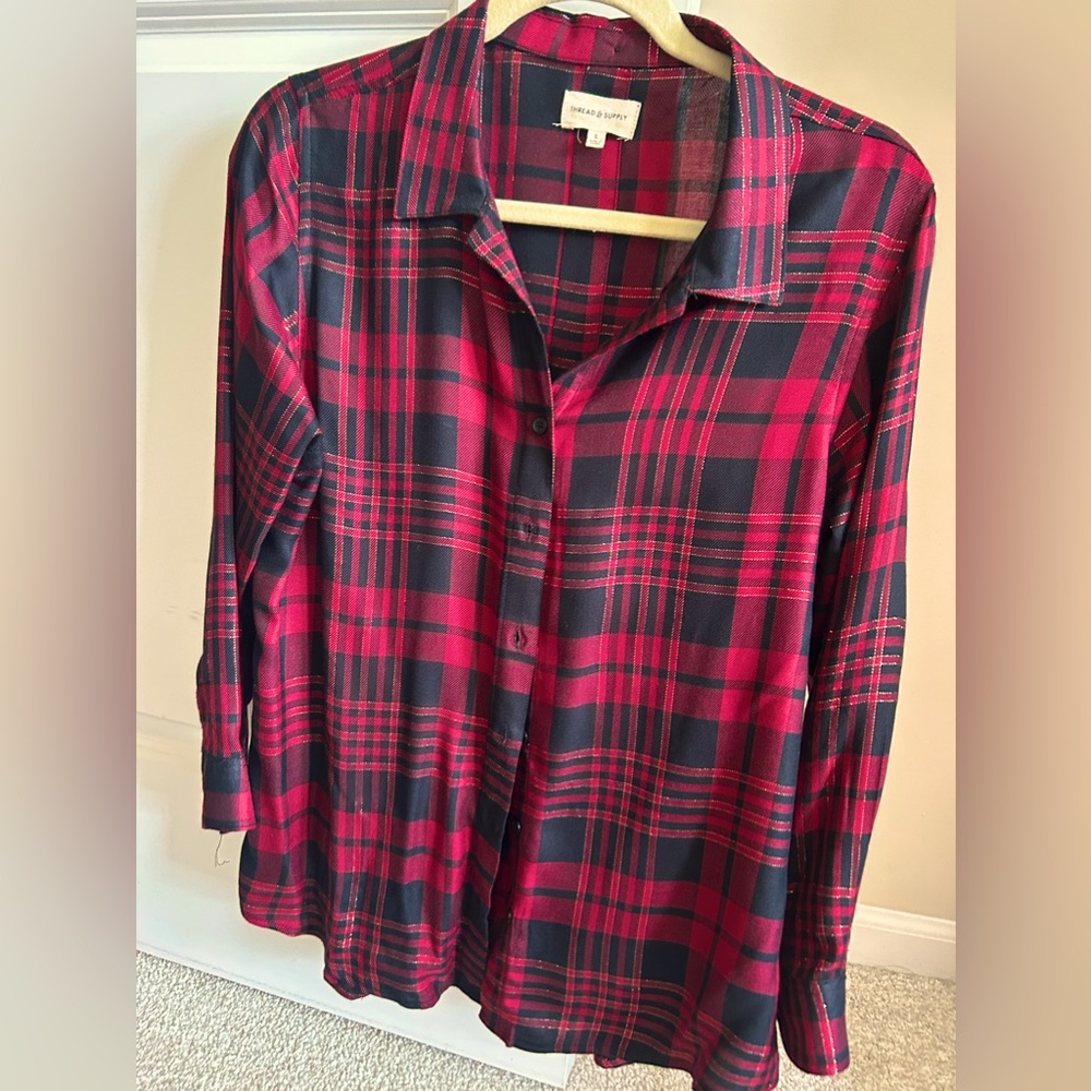 Plaid blouae *New* size L